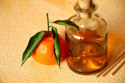 Mandarin oil