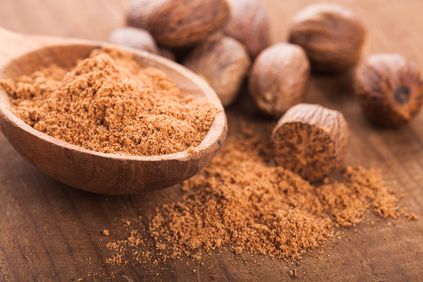 Nutmeg oil