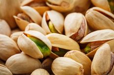 Pistachio nut oil